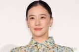 「蒼井優、街中で自身のポスターと遭遇した娘が予想外の反応「可愛すぎる」「子どもならではの視点」と話題」の画像1