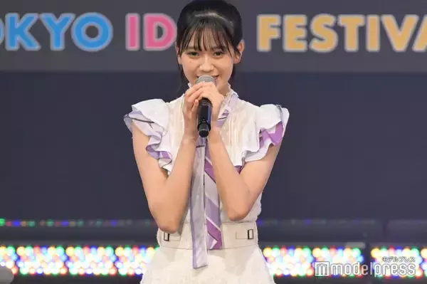 乃木坂46奥田いろは、美脚際立つミニ丈コーデ 同期2人との遭遇ショットも公開「世界ったら広いのに不思議だあ」