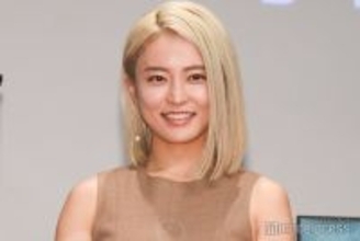 小島瑠璃子、金髪からイメチェン報告 新ヘアに「春っぽくて可愛い」「透明感すごい」と絶賛
