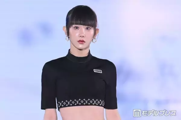 ゆりにゃ、アニマル柄ビキニで美腹筋披露 圧巻スタイルに反響相次ぐ「異次元のスタイル」「努力の賜物」