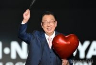 梅沢富美男、ハートの風船持って「TGC」ランウェイ「私が担当した子はみんな綺麗に」誇らしげな表情【TGCあいち・なごや2026】