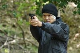 「リブート」“裏社会監修”丸山ゴンザレス氏、鈴木亮平の探究心に共感 警棒での殴打・死体埋め…犯罪者の殺し方も伝授【インタビュー】