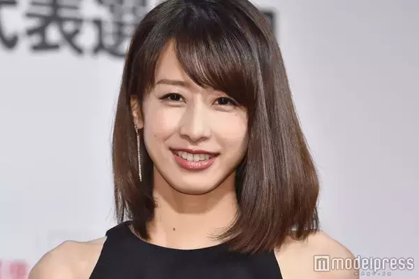 加藤綾子、“収録終わりに”愛娘と2ショット 誕生日投稿に「親子2人の後ろ姿が尊い」「いつまでもお綺麗」の声