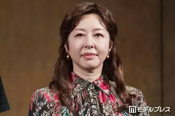 堀内敬子、元宝塚トップスターからの豪華差し入れ披露「レベルが違う」「これは嬉しすぎる」と反響