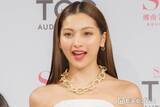 「ゆきぽよ、母との幼少期ショットが話題「そっくりすぎる」「お母様も美人さん」【母の日】」の画像1