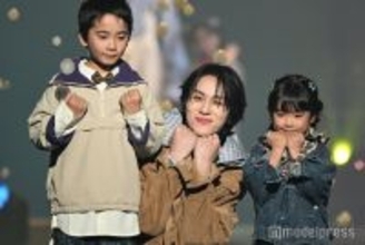 WILD BLUE5人がキッズモデルとランウェイ「癒し空間」「可愛いしかない」と反響【TGC広島2025】