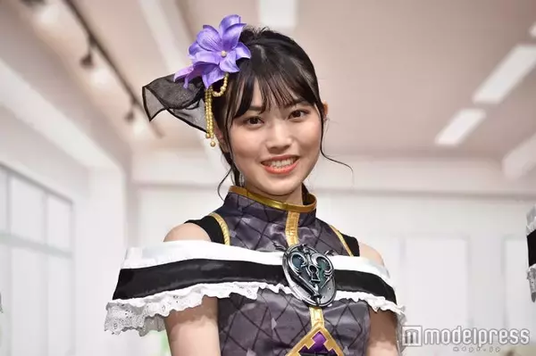 「声優・石原夏織、美肩＆美脚際立つ素肌見せコーデ公開「スタイル良い」「可愛すぎて尊い」の声」の画像