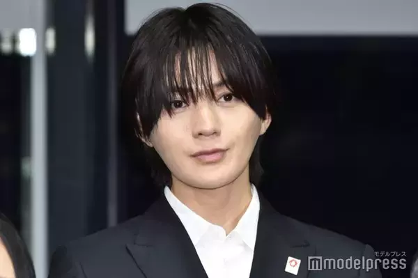 FANTASTICS八木勇征、家族との初詣ショット公開に「理想の息子すぎる」「後ろ姿だけでもオーラがすごい」の声続々