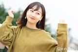 「竹内涼真の美人妹、ショーパン×ブーツで美脚スラリ「きょうだい揃って骨格レベチ」「脚長くて憧れる」の声」の画像1
