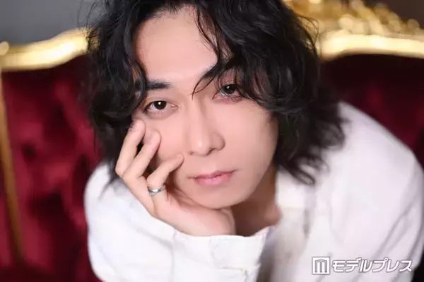 【渋谷謙人「スモブル」インタビュー前編】BL相手役・武田航平に励まされた言葉「自信に変わっていって」アドリブシーン秘話も