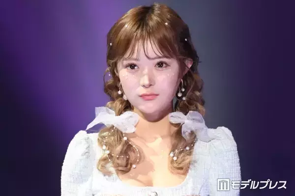 ギャルママモデル「最近たべすぎてる」美ボディライン際立つぴったりトップス姿に熱視線「破壊力ある」「完璧スタイル」