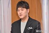 「5児の父・人気芸人、娘二人を顔出し公開 幼少期との比較も話題「大きくなりましたね」「昔も今も可愛すぎる」」の画像1