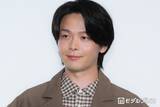 「中村倫也「僕をイラつかせるの日本一上手い」人気俳優告白で演技力絶賛 撮影裏話明らかに【君のクイズ】」の画像1