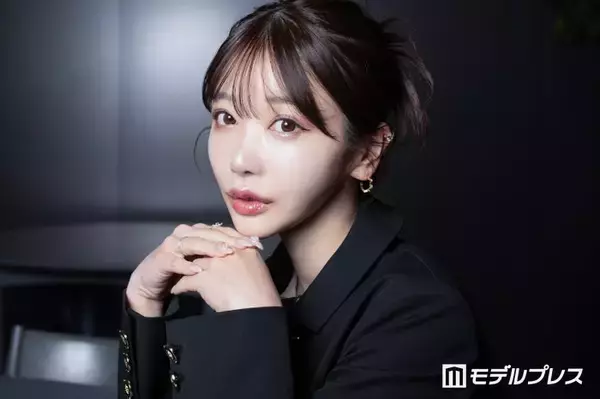 人気YouTuber・Rちゃん、“人生初”ゴルフウェアから美脚スラリ「シルエット最強」「ラインが美しい」と絶賛の声