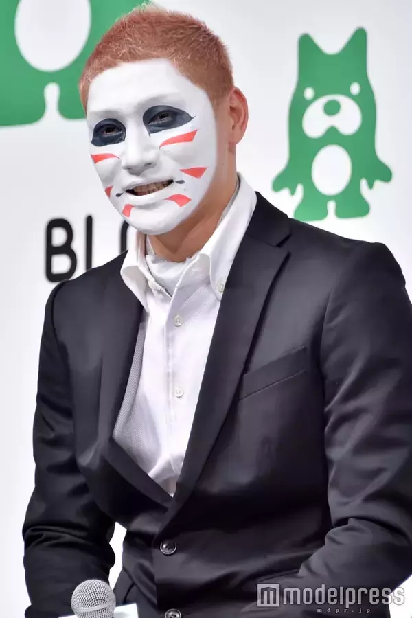 ゴールデンボンバー樽美酒研二、美ヒップ見せ女装姿に驚きの声「想像以上」「仕上がってる」