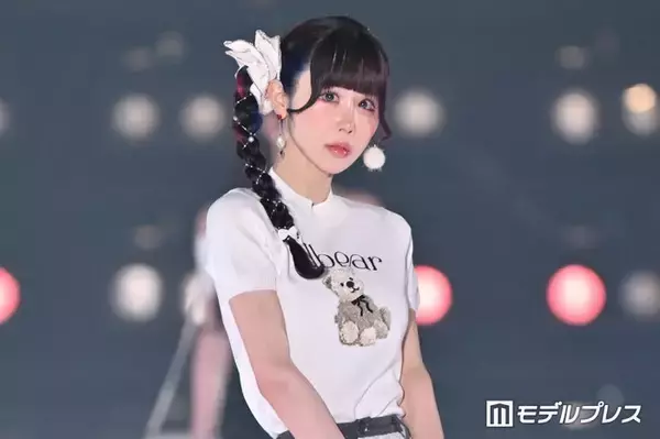 ゆりにゃ、ショーパン×太ももリボンで圧巻美脚「異次元のスタイル」「オーラすごい」と反響【関コレ2026S/S】