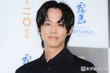 「松坂桃李「VIVANT」視聴者側の会話再現「やっぱり野崎は裏切ってないんだよ」「絶対にギャラ3倍だよね？」」の画像1