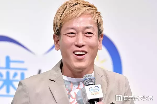 2児の父・じゅんいちダビッドソン、息子たちとW杯テレビ観戦 親子3ショットに「親近感わく光景」「微笑ましい」の声