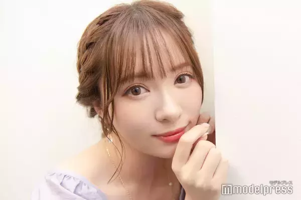 かわにしみき、シール帳公開 恋人とのシール交換の様子に「やりとりが面白すぎる」「全部可愛い」と反響