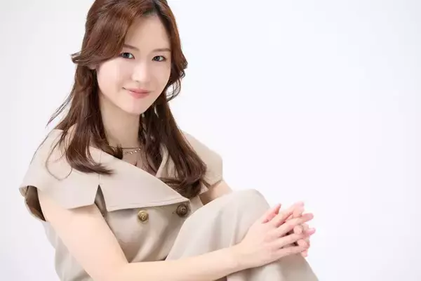 京都大学大学院在学中・冨田キアナ、英語成績下位からケンブリッジ合格「塾に通っていたわけではなく」約1年でIELTS 8.0取得した勉強法【モデルプレスインタビュー】