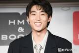 「WATWING八村倫太郎、こどもの日に幼少期ショット公開「小さい頃からイケメン」「ハンバーガー持ってるの愛らしい」の声」の画像1