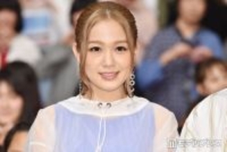 西野カナ、ミニ丈ワンショルワンピで美ボディ全開「ギャルっぽさがたまらない」「脚が本当に綺麗」と絶賛の声