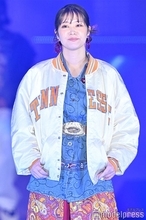 「THE W」優勝芸人、両親の職業明かす「だから申し訳ない」