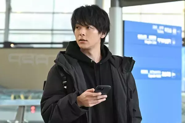 【DREAM STAGE 第1話】元音楽プロデューサー・吾妻（中村倫也）、“落ちこぼれ練習生”NAZEと出会う