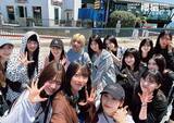 「櫻坂46、写真集「櫻撮」“24時間限定”特典ポスター解禁 LA集合写真・プリクラ風ショットも」の画像1