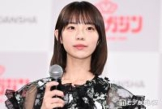 菊地姫奈、個性派空間での美脚ショット公開「ギャップにやられる」「破壊力すごい」と話題