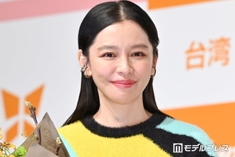 ビビアン・スー、息子の11歳誕生日を報告 親子ショット公開に「イケメンに成長してる」「ユニフォームがお似合い」の声
