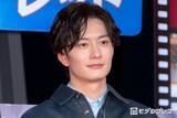 「岡田将生、育休中と初告白 仕事休止中にバラエティ出演決めた理由明かす 1月に第1子誕生を報告」の画像1