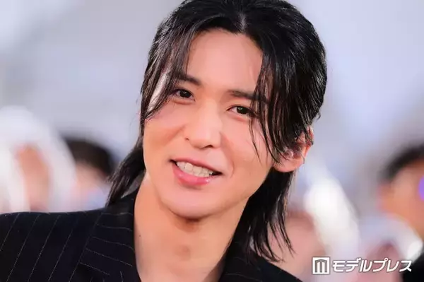 Snow Man目黒蓮、カナダから一時帰国後初のイベント登壇 雨のレッドカーペット降臨しファン歓声【SAKAMOTO DAYS】