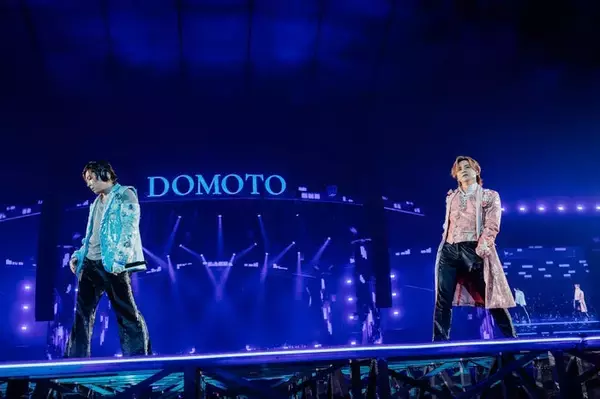 DOMOTO堂本光一＆堂本剛、ライブなのに“漫談”止まらず「ACEesじゃなくていいんですか？」「最近僕らを知ってくれた人は漫才師だと思ってるかも」【MCレポート／DOMOTO Concert 2026 ～Stay with me～】