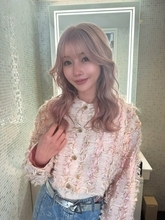 レイザーラモンHGの妻・住谷杏奈、美脚際立つ姿に絶賛の声「かっこいい」「脚長い」