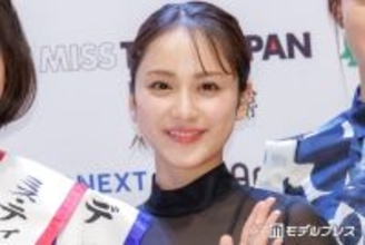 平祐奈、ショーパンから美脚スラリ「脚綺麗すぎ」「遠くからでも分かるスタイルの良さ」の声