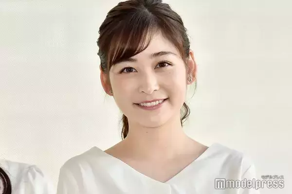 日テレ岩田絵里奈アナ、幼少期ショットが「天使すぎる」「目が大きくてクリクリ」と話題