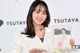 「菅井友香、写真集撮影帰りに遭遇した有名人とは？「飛行機の雰囲気が違うんじゃないかなって思っていたら…」【たびすがい】」の画像1