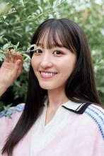 乃木坂46一ノ瀬美空、下北舞台に街ブラ・部屋着でゴロゴロ…「週刊少年サンデー」表紙登場