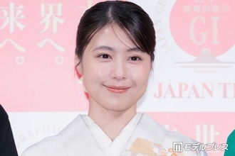 有村架純、上品な着物姿で登壇 プライベートで茶道に通う理由とは「すごく私は魅了されている」