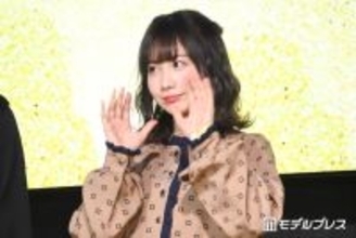 YouTube登録者数130万超美女・きりたんぽ、ミニスカコーデに反響「顔の小ささ際立つ」「美脚すぎる」の声