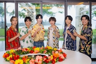 SixTONES冠番組「6SixTONES」第4弾“一生忘れられない最高の沖縄ツアー”へ サプライズ突撃ゲストの人気俳優は後日発表