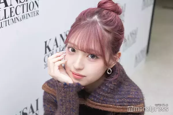 美人インフルエンサー、ショーパン×タイツで美脚際立つ「ラインが美しい」「着こなし完璧」と反響