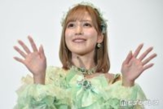 ＝LOVE諸橋沙夏「1年ぶりくらい」暗髪姿で雰囲気一変「大人っぽさ増してる」「ビジュが爆発してる」と反響
