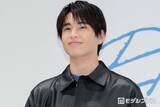 「中沢元紀、4歳当時のやんちゃな幼少期ショット公開「小さい頃から可愛い」「面影ある」の声」の画像1