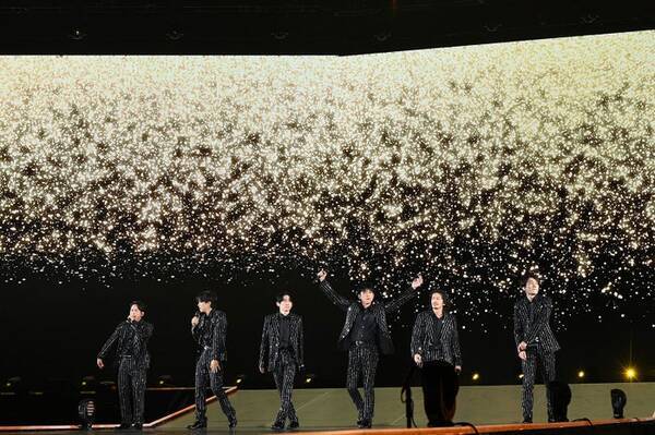 V6解散公演 三宅健 これから先もずっとv6をまだまだ愛して 最後のメッセージ全文 21年11月1日 エキサイトニュース V6解散公演 三宅健 これから先もずっとv6をまだまだ愛して 最後のメッセージ全文 21年11月1日 エキサイトニュース