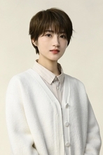 若月佑美、髪バッサリカットで教師役 中島健人主演「リビングの松永さん」出演決定