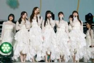 乃木坂46久保史緒里、山下美月との絆伝わる演出に反響「1曲目から涙」「くぼしたに感動」【久保史緒里卒業コンサート】