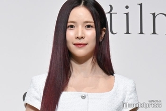 NiziUマヤ、青カラコンで透明感あふれる姿披露「まるで絵画のよう」とファン絶賛