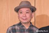 「鈴木おさむ氏「でかくなった」息子との2ショット公開「成長ぶりにびっくり」「お揃いのTシャツ着てるの可愛い」と反響」の画像1